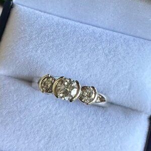 3 diamond eternity ring